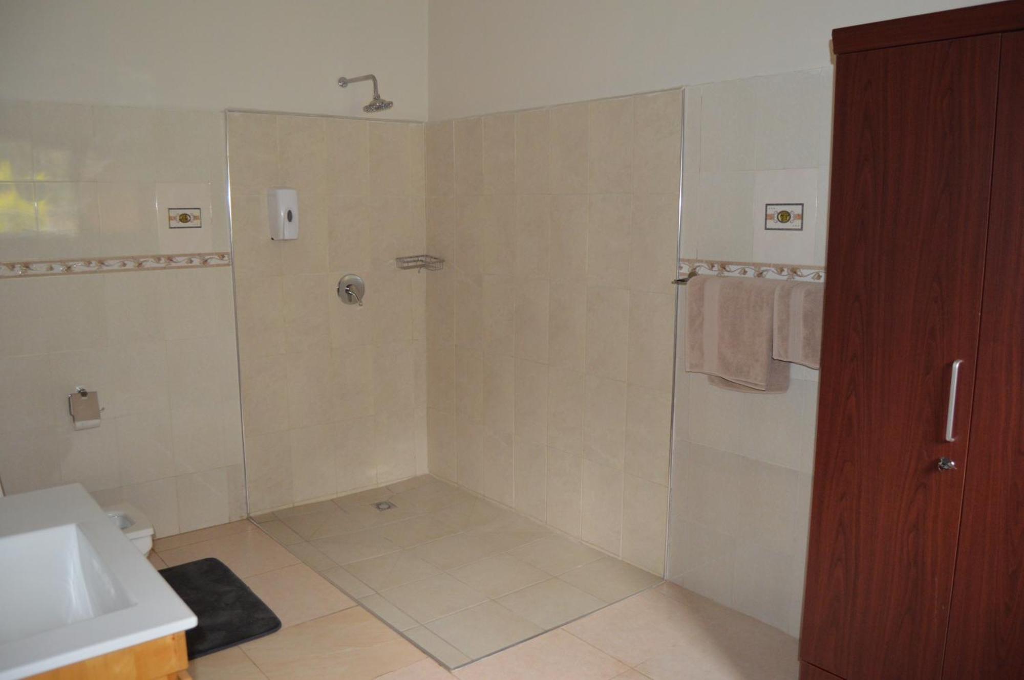 Bougainvilla Boutique Hotel & Restaurant Λουμπουμπάσι Εξωτερικό φωτογραφία
