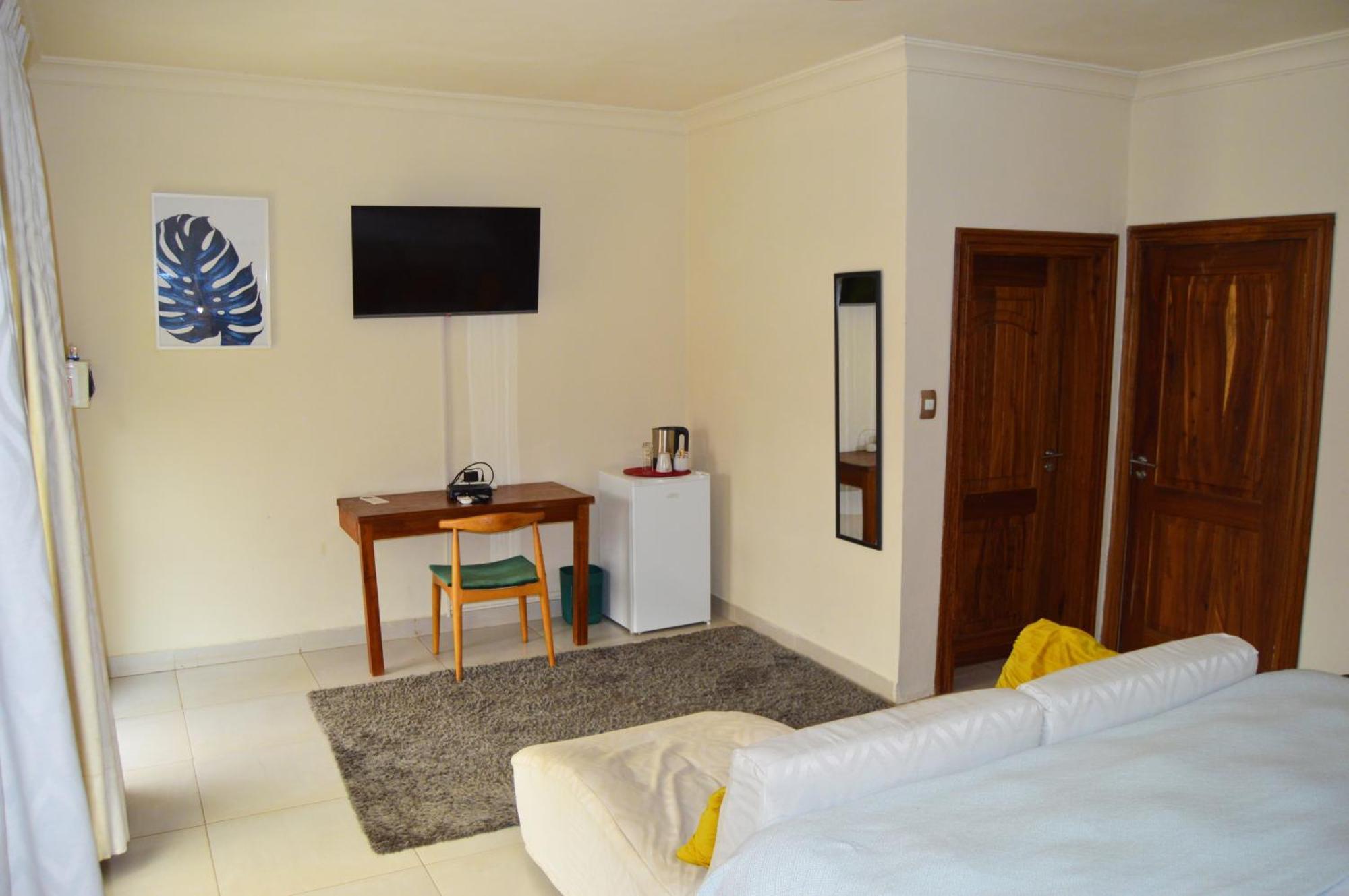 Bougainvilla Boutique Hotel & Restaurant Λουμπουμπάσι Εξωτερικό φωτογραφία