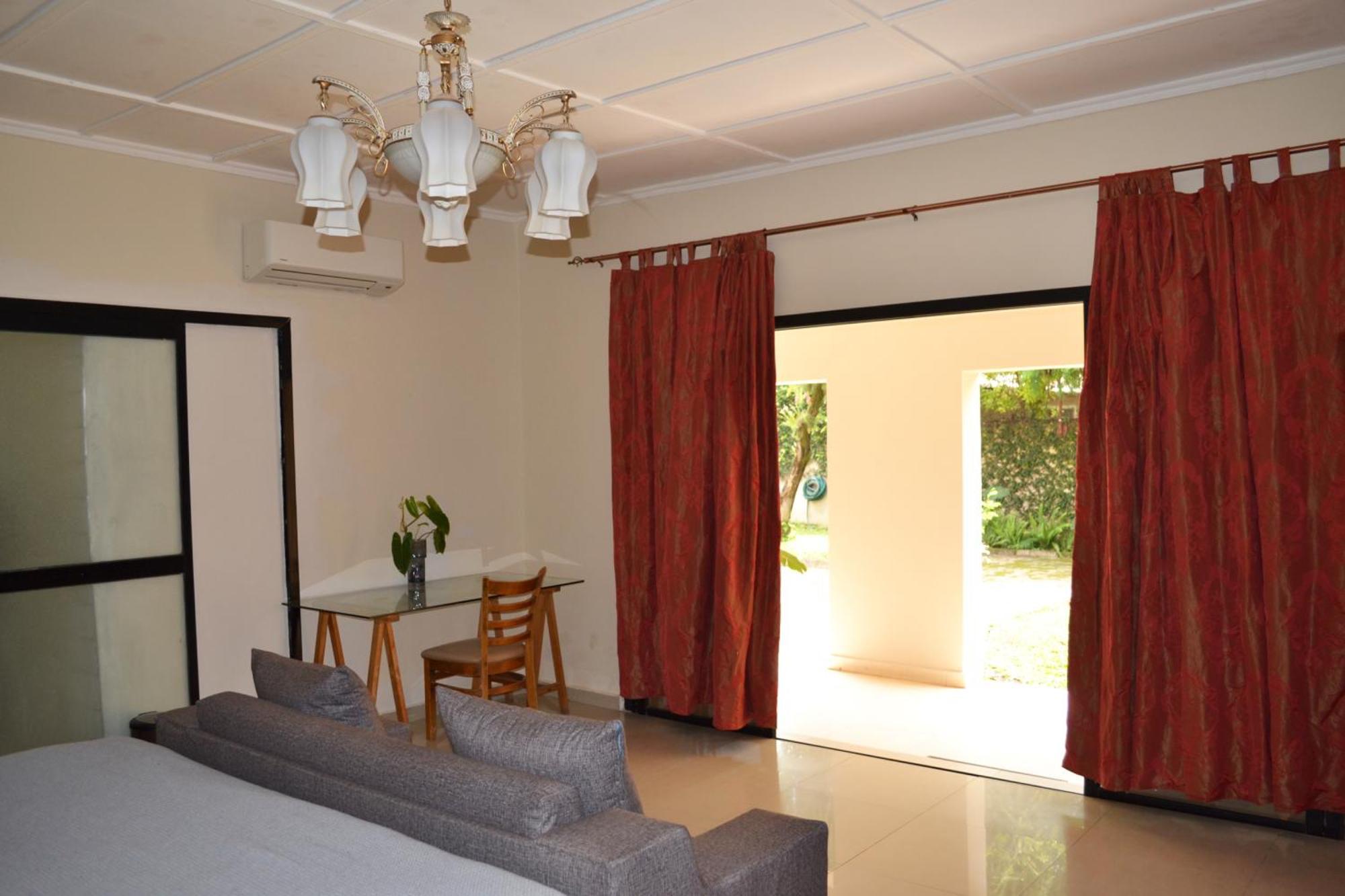 Bougainvilla Boutique Hotel & Restaurant Λουμπουμπάσι Εξωτερικό φωτογραφία
